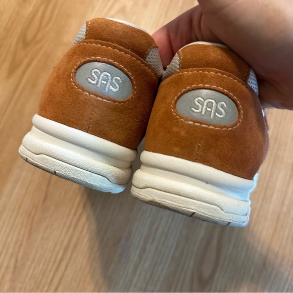 SAS Women's Tour Mesh Active Shoe size 10 M burnt orange and cream - Picture 7 of 9